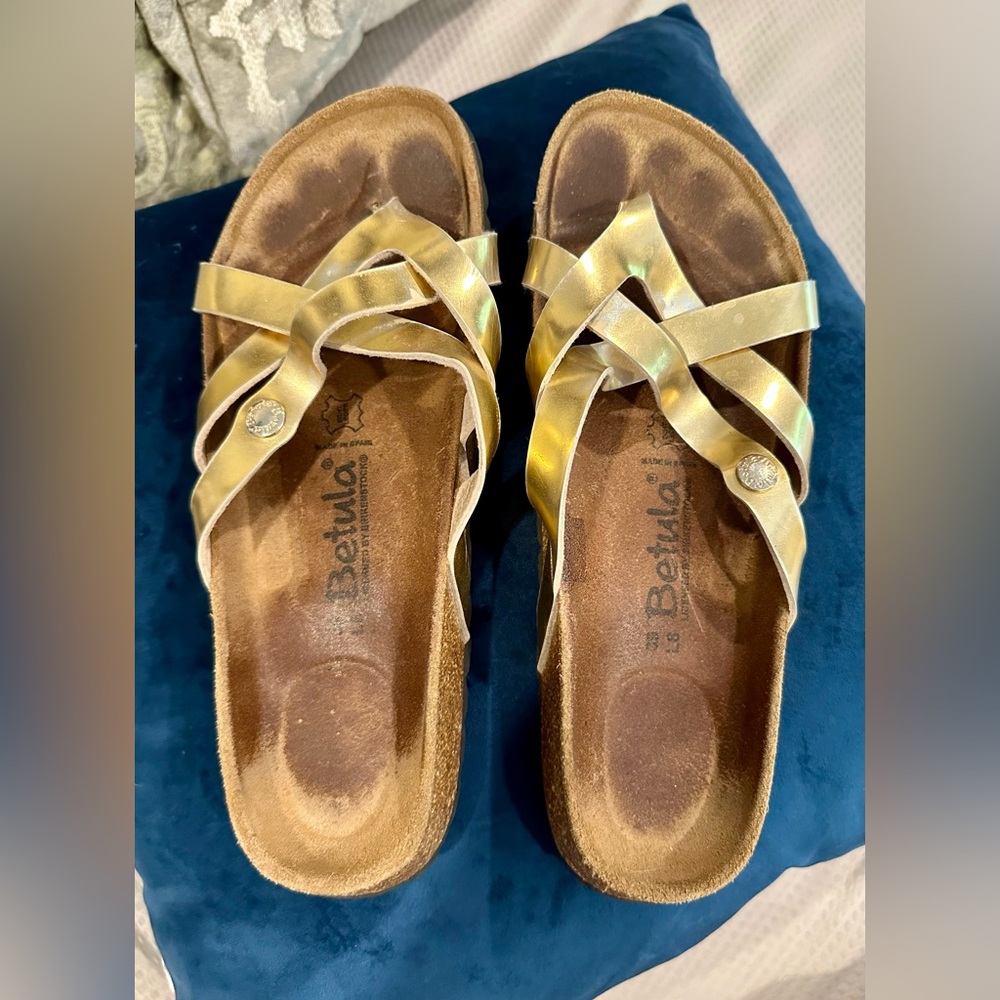 Betula by Birkenstock gold sandals sz 39
